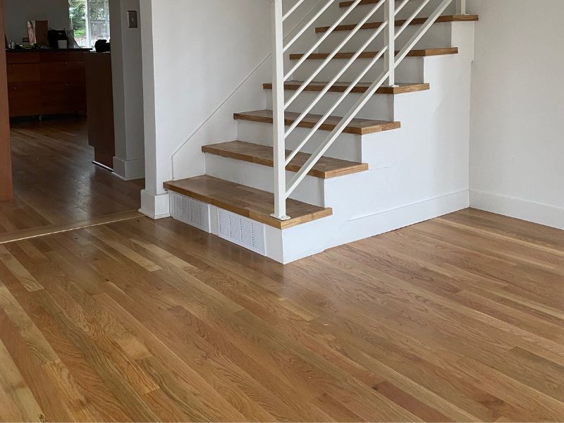 Water-Based vs Oil-Based Finish – Which is Best for Your Hardwood Floors?